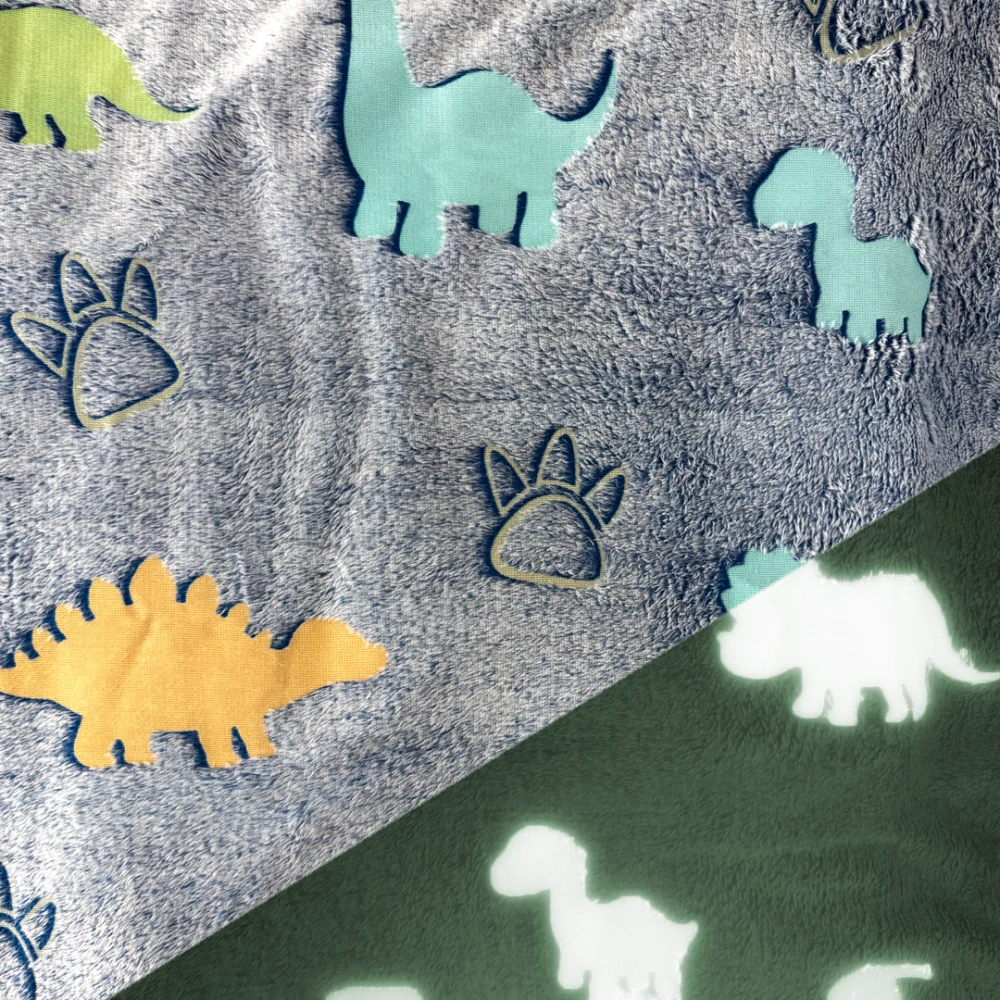 Wellness Fleece svítící ve tmě Dino, stopy (E)