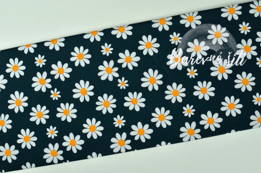 Úplet, Kopretiny na tmavé (E)