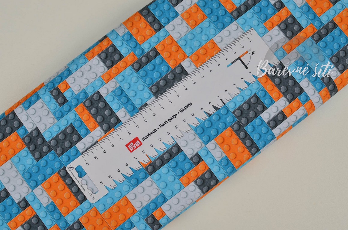 Úplet Lego čtyř barev (E)