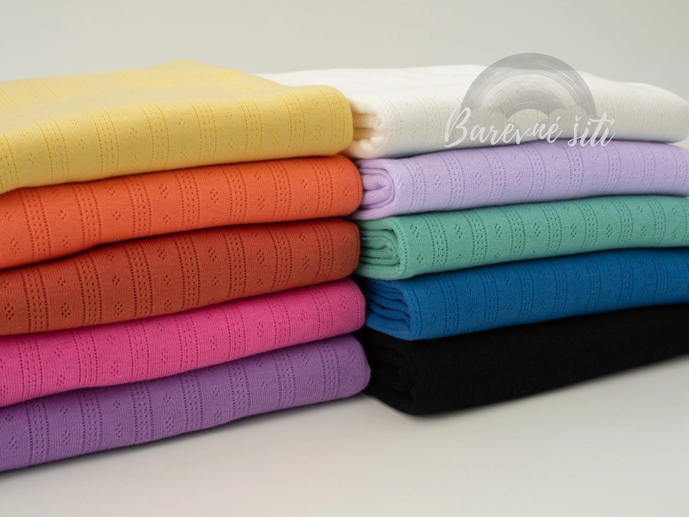 Ajour, úplet s dírkami ZELENKAVÁ (E) 0,44m/ks