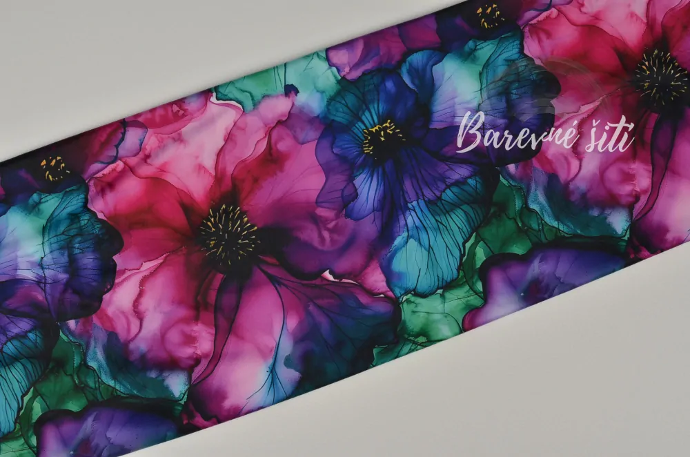 Venezia, Zelenofialové velké květy (E)**