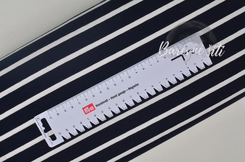 Viskozový úplet Pruhy úzké modré (E) 0,25m/ks