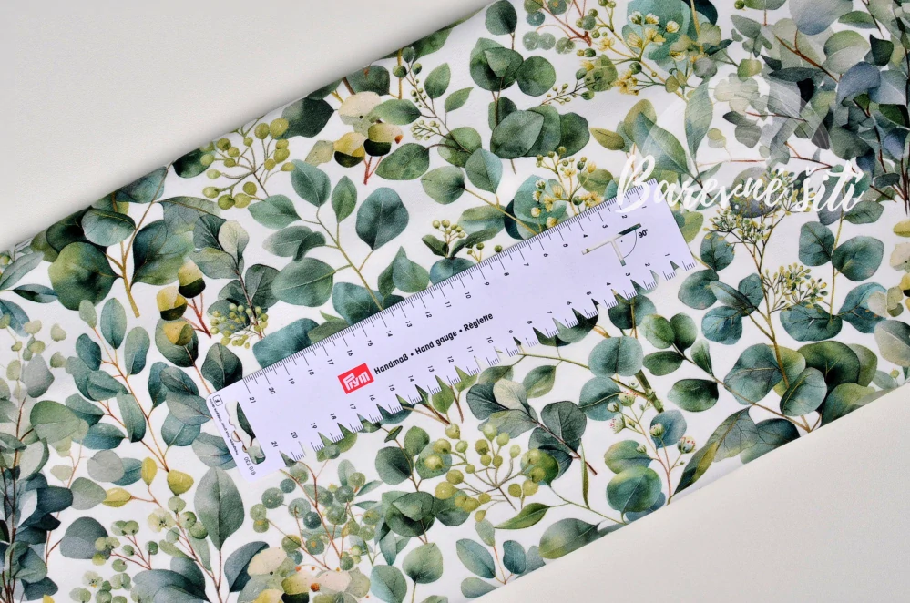 Úplet, Zelené eukalyptové lístky (E) 0,90m/ks