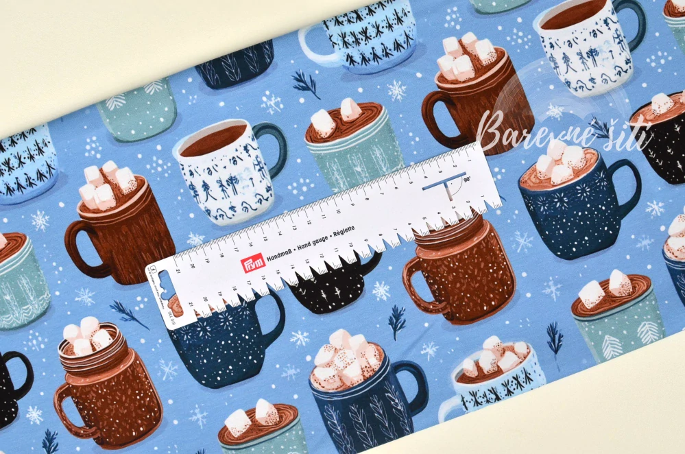 Úplet, Horká čokoláda, marshmallow na modré (E)