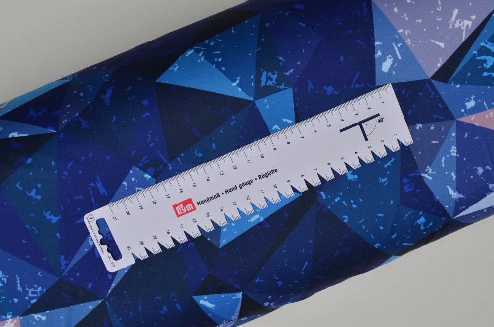 Sporty broušené, Modré 3D trojúhelníky (E)