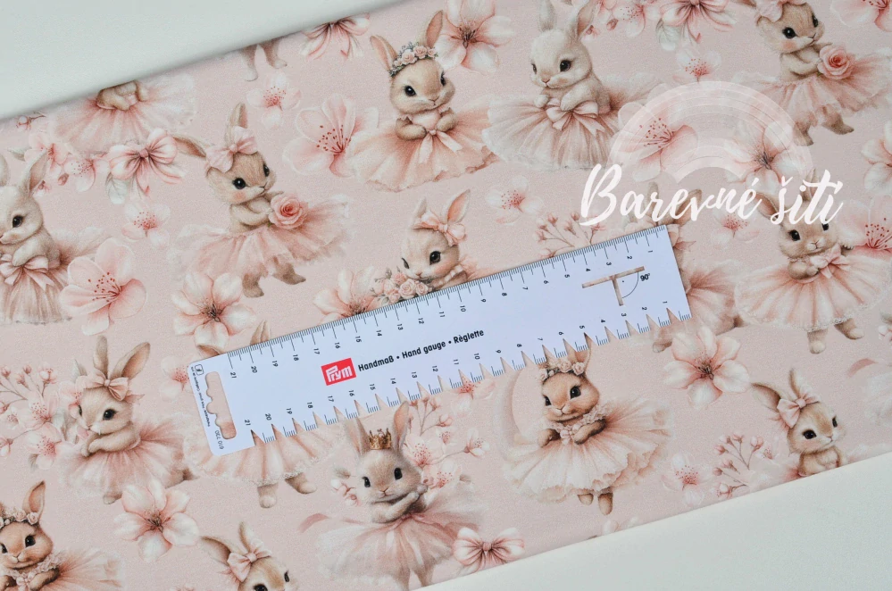 Teplákovina, Zaječice v sukýnce, růžové květy, doplňková (E)