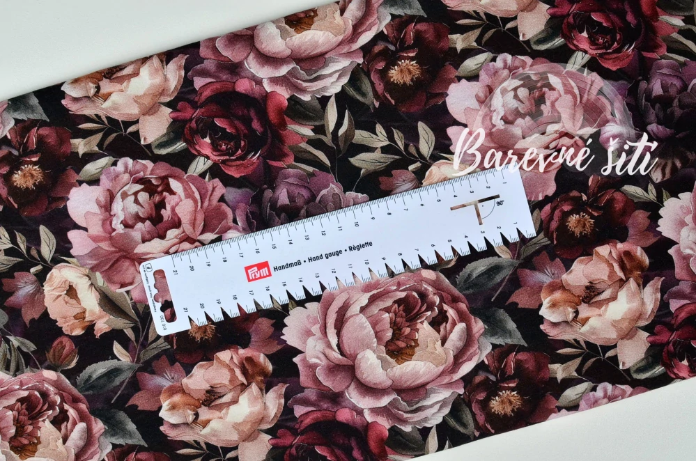 Úplet, Vínové rozkvetlé květy (E)