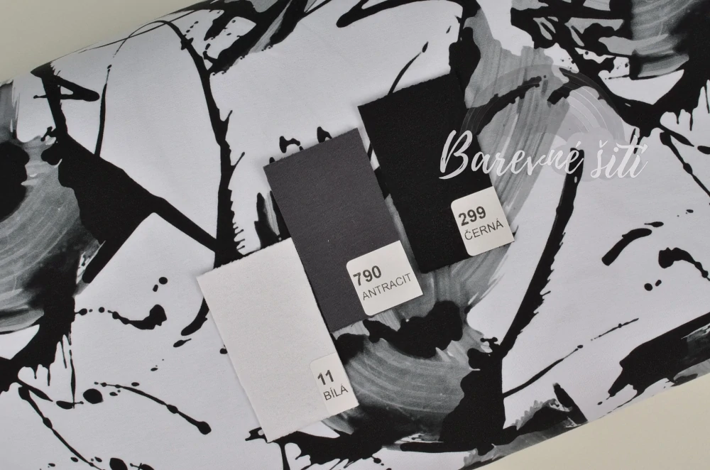 Teplákovina, Černobílé abstraktní umění (E)