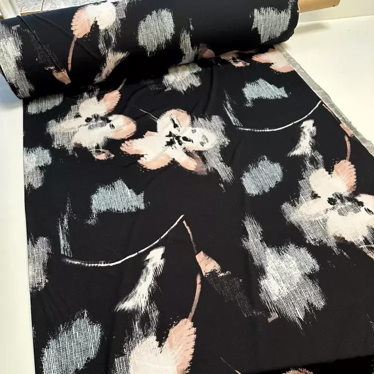 Šatovka rozmazané květy na černé (E)  1,50m/ks