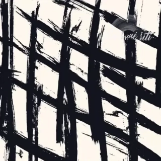 Úplet, Grafit čáry na krémové (E) 1,5m/ks